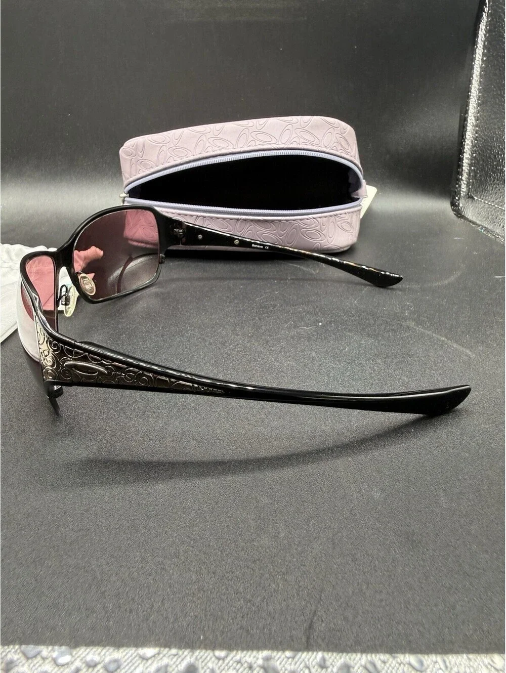 Oakley Behave Polished Black/Grey Lenses